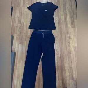 Figs Navy Blue Women’s Scrub Set